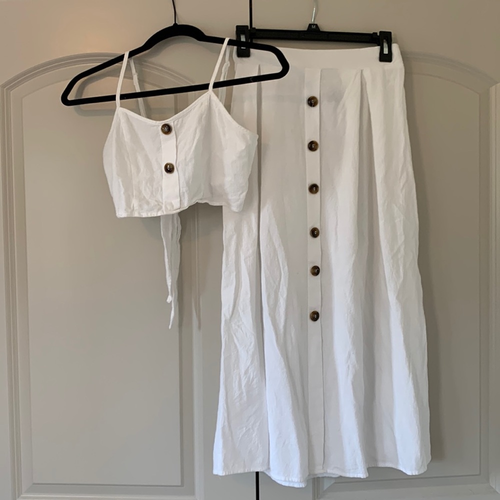 White linen matching set